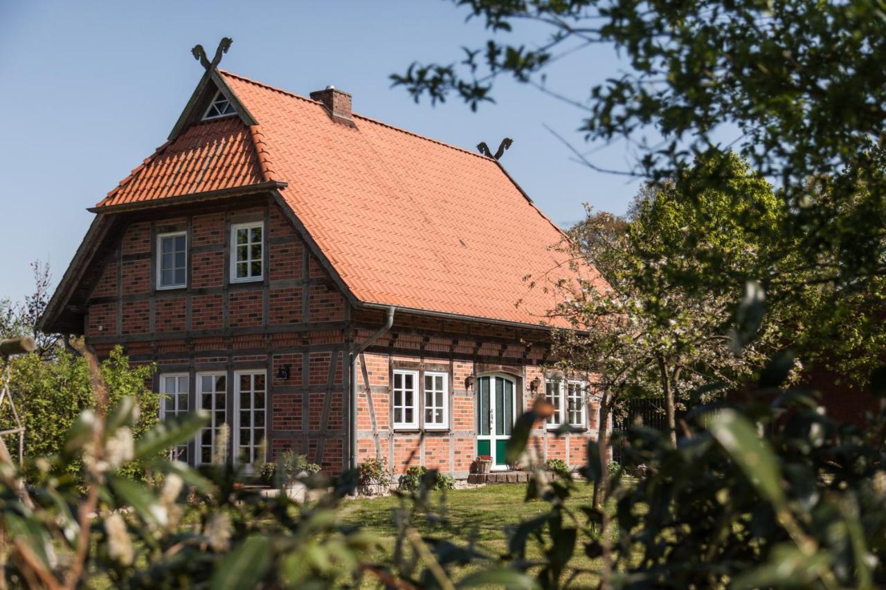 Fachwerk-Ferienhaus, Ruhe Auf Dem Land, Haustiere Willkommen, Leihfahrraeder, 24-7 Check In Kirchlinteln Ngoại thất bức ảnh